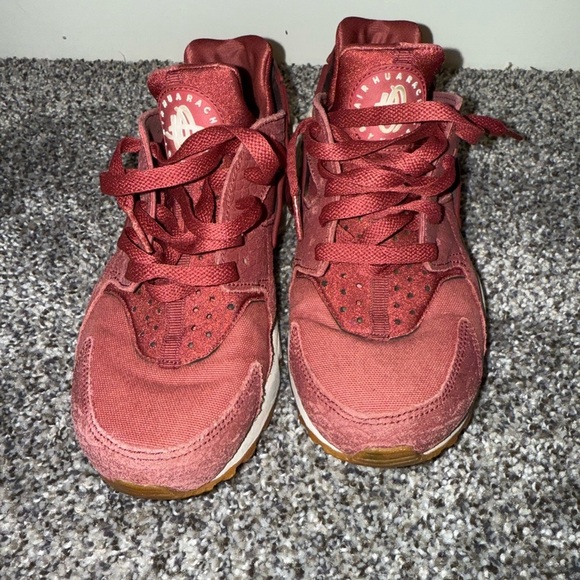 Nike hurrache maroon sneakers - Picture 2 of 8